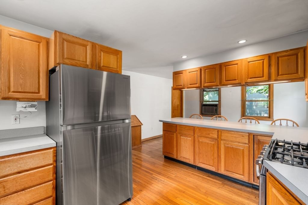 28 Pleasant St, Rockport, MA, 28 Pleasant St, Rockport, MA Photo #8