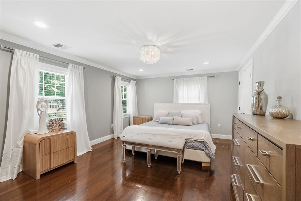 406 Pleasant St, Framingham, MA Photo #21