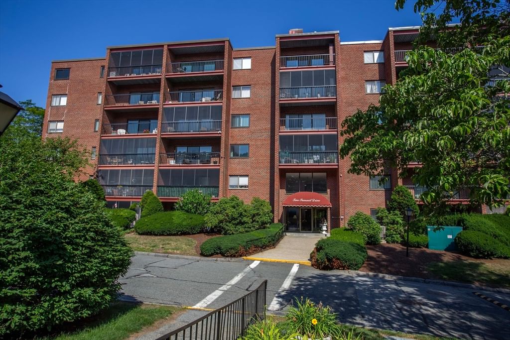 2 Summitt Dr #41, Reading, MA, 2 Summitt Dr #41, Reading, MA Photo #1
