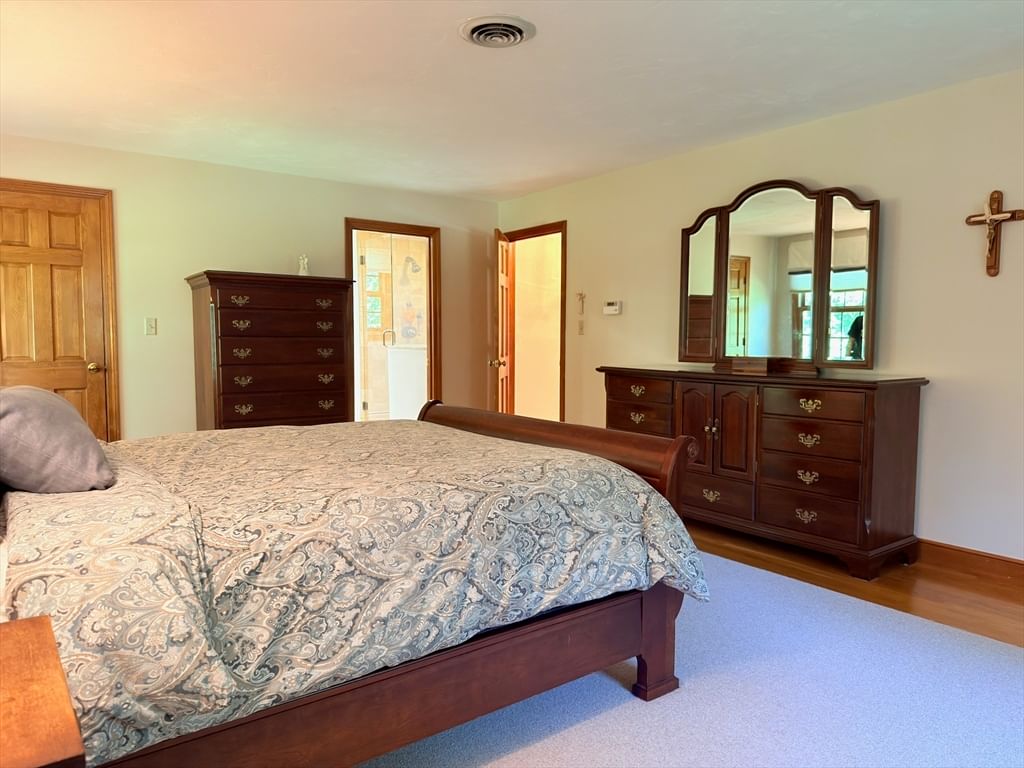 19 Bubbling Brook Rd, Walpole, MA, 19 Bubbling Brook Rd, Walpole, MA Photo #18