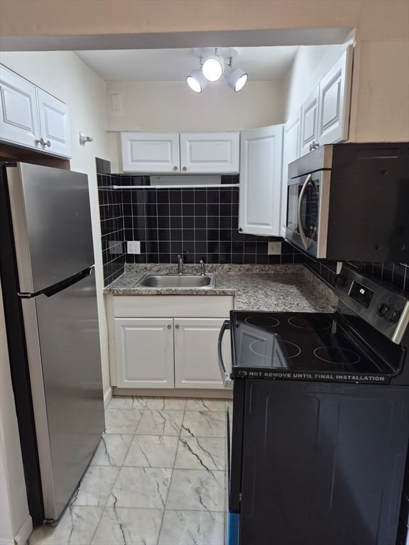 15 Arizona Terrace #1 Arlington — Photo 6 of 18
