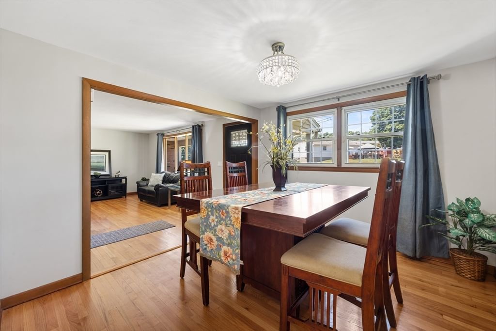 195 Murphy Lane, Chicopee, MA Photo #13