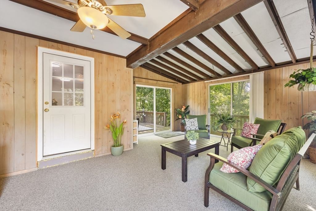 195 Murphy Lane, Chicopee, MA Photo #31
