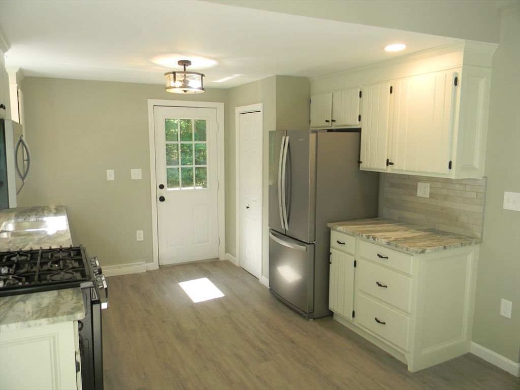 232 Arlington St Athol — Photo 12 of 39