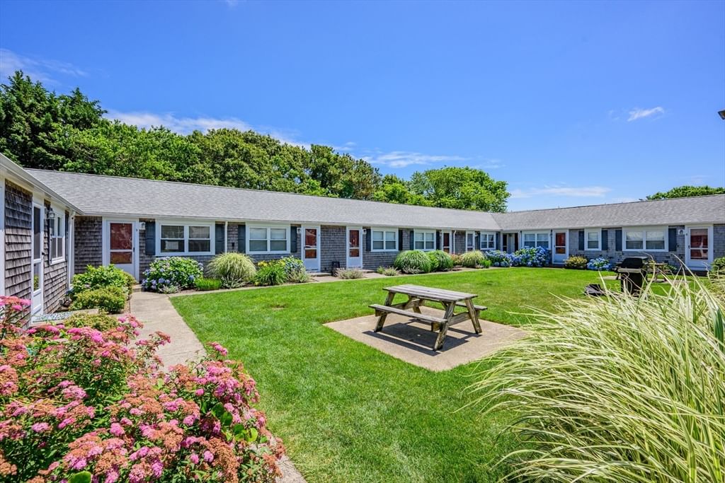 194 Captain Chase Rd #3, Dennis, MA, 194 Captain Chase Rd #3, Dennis, MA Photo #4