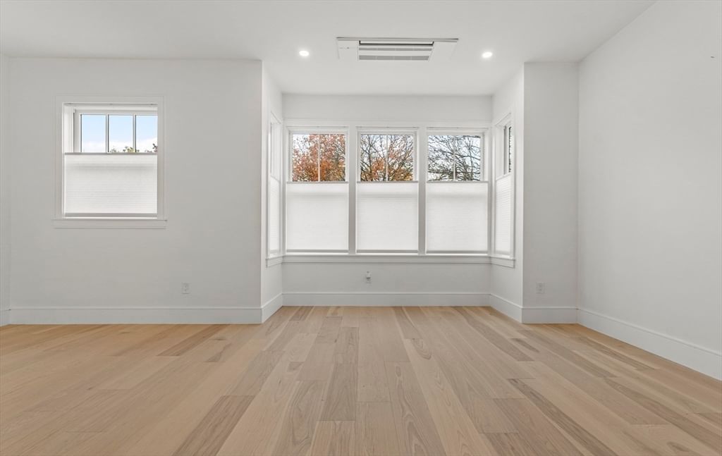 327 Alewife Brook Pkwy #B, Somerville, MA Photo #23
