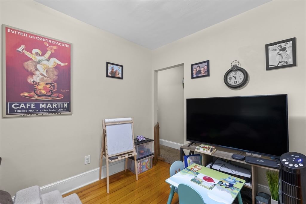 20 Walter St Boston — Photo 7 of 20