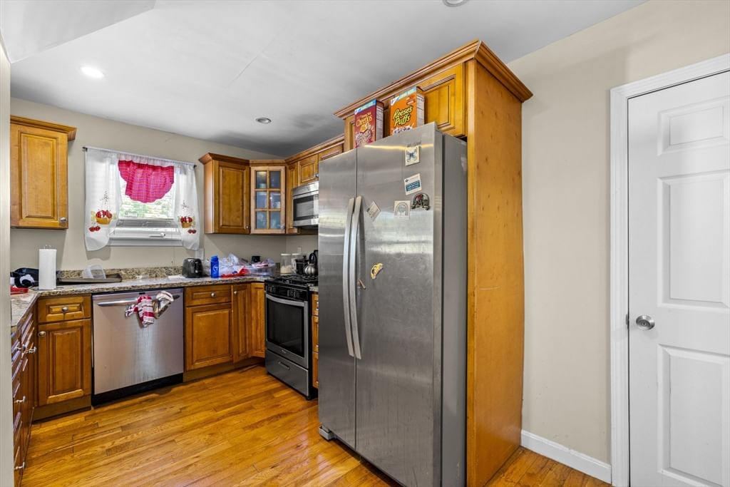 20 Walter St Boston — Photo 8 of 20