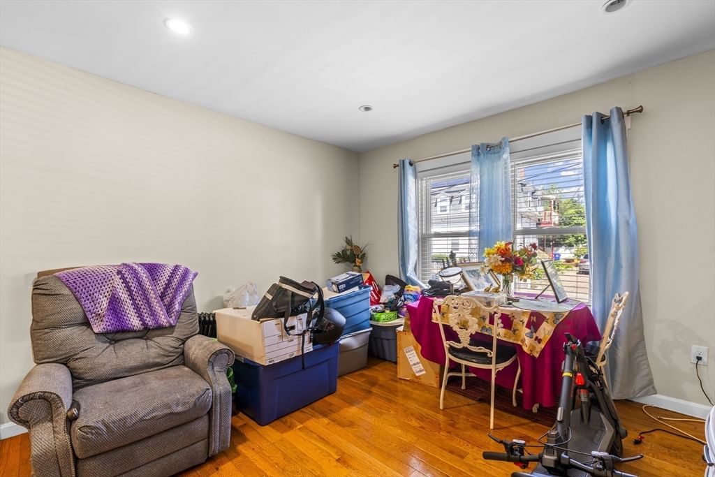 20 Walter St Boston — Photo 9 of 20
