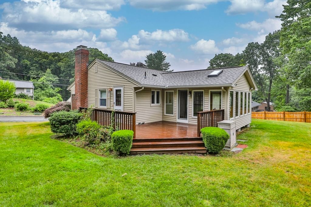 443 Quinapoxet St, Holden, MA Photo #36
