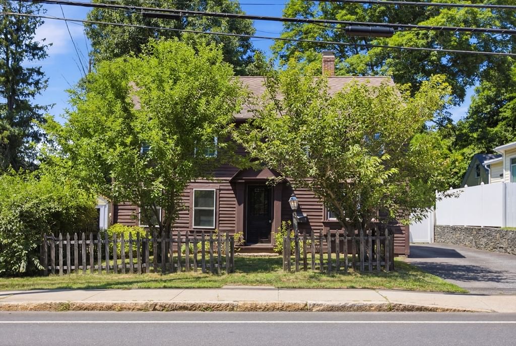260 Mendon St, Uxbridge, MA Photo #2