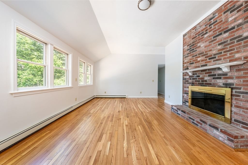 100 Farmersville Road, Sandwich, MA 02563 photo 3