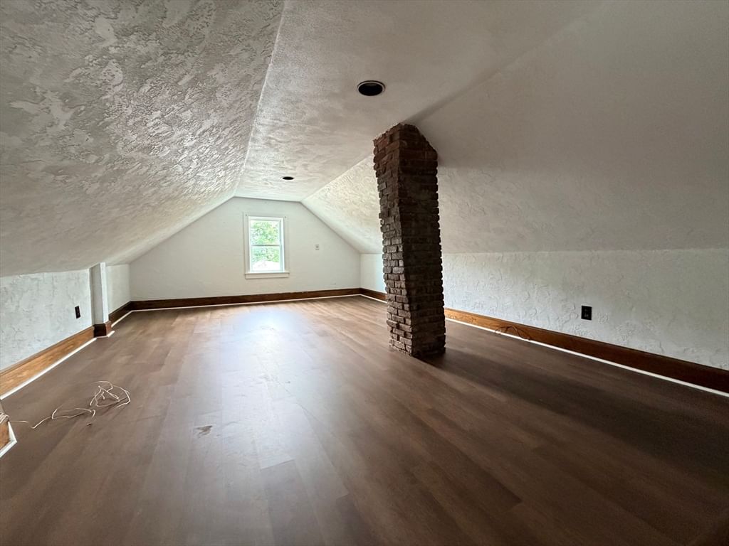 55 Rice St, Marlborough, MA, 55 Rice St, Marlborough, MA Photo #17