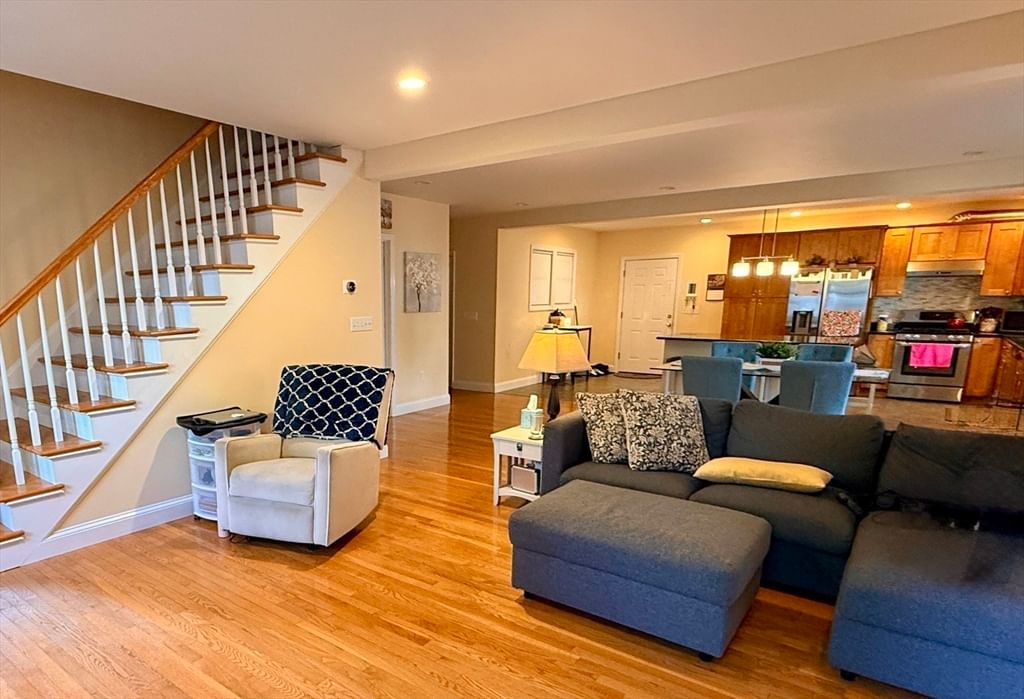 55 Monument St #2, Medford, MA, 55 Monument St #2, Medford, MA Photo #4