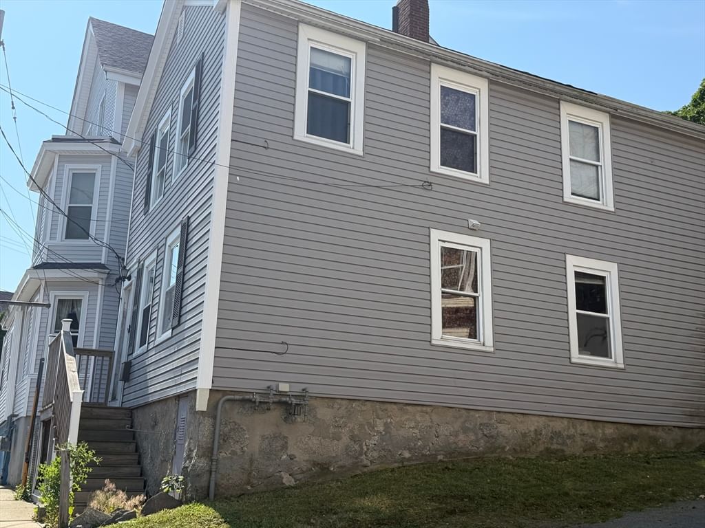 149 Franklin St, Fall River, MA, 149 Franklin St, Fall River, MA Photo #2