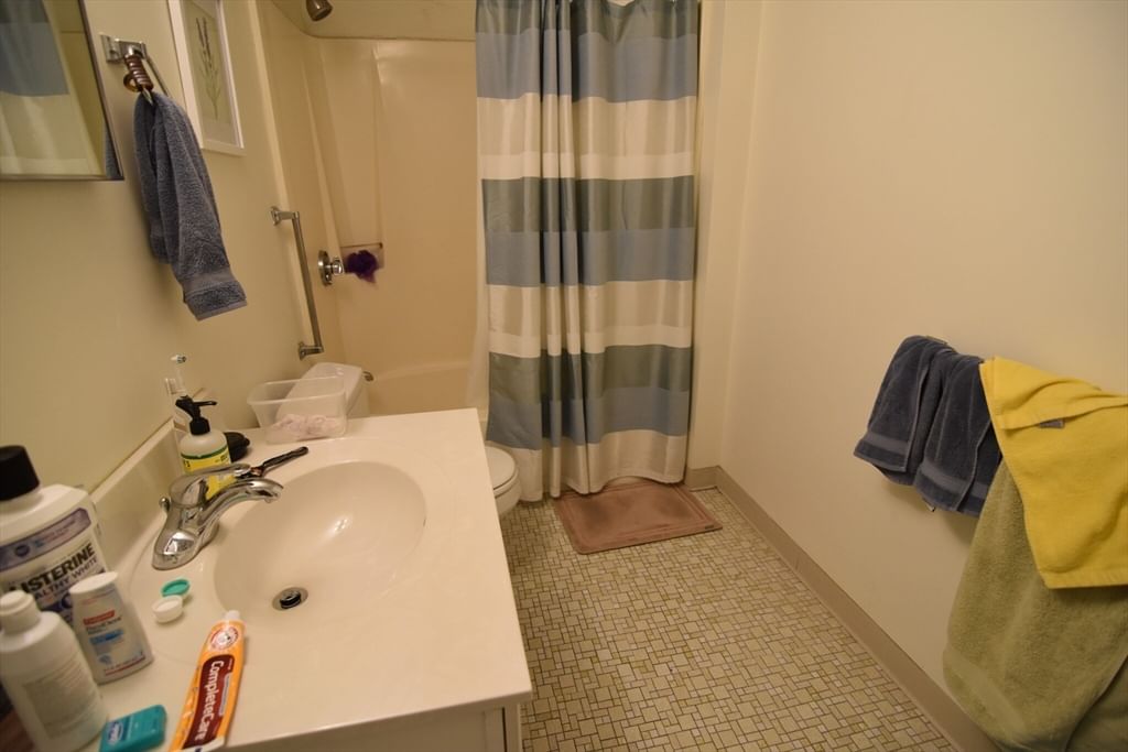 80 Pleasant ST #22, Brookline, MA Photo #9