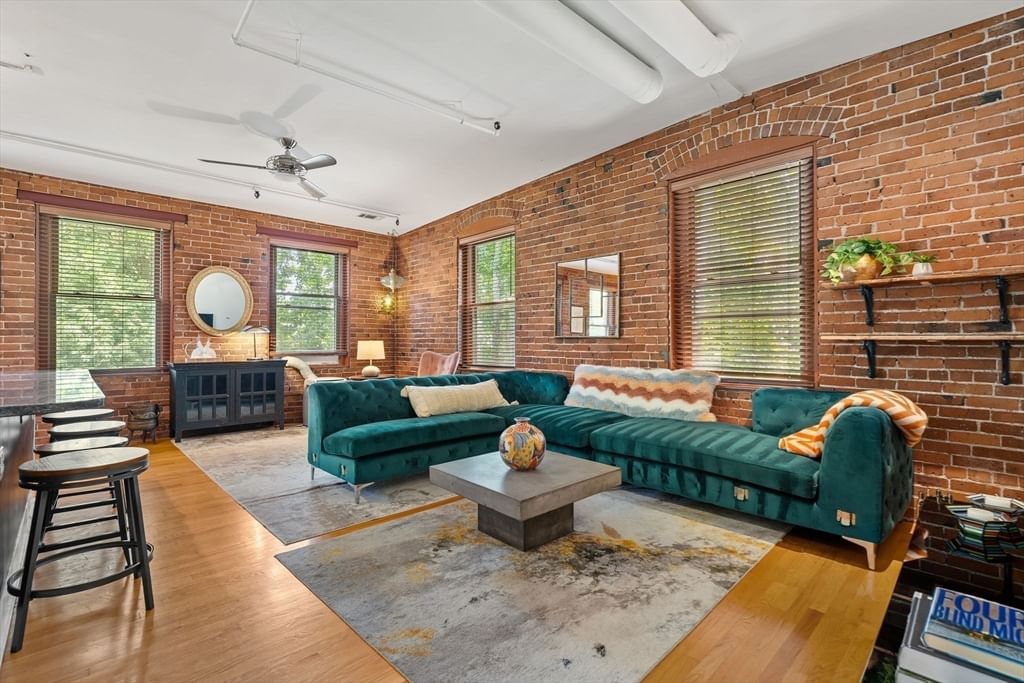 329 Lamartine St #5, Boston, MA Photo #1