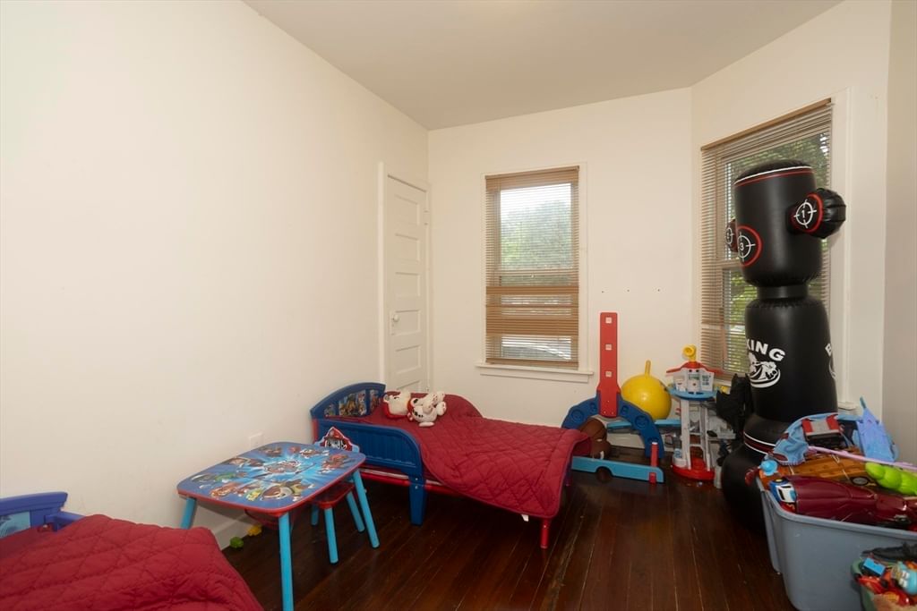 10 Monroe St, Springfield, MA Photo #7