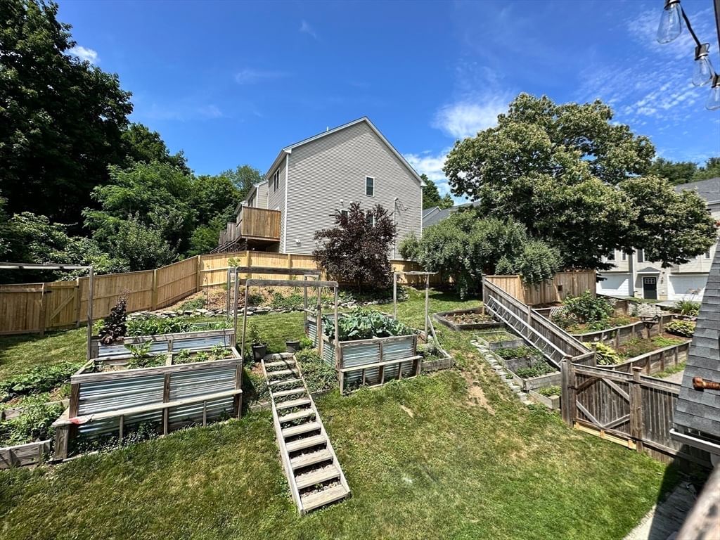 78 Upland St, Worcester, MA Photo #22