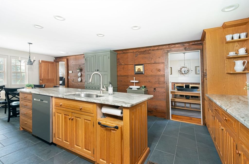 99 W Main St Westborough — Photo 10 of 42