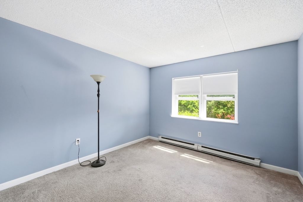 36 Maple Crest Cir #F, Holyoke, MA, 36 Maple Crest Cir #F, Holyoke, MA Photo #21