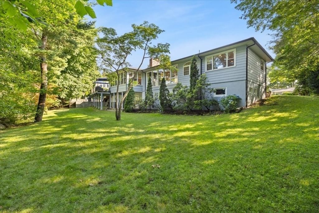 135 Fairview Ave, Brockton, MA, 135 Fairview Ave, Brockton, MA Photo #4