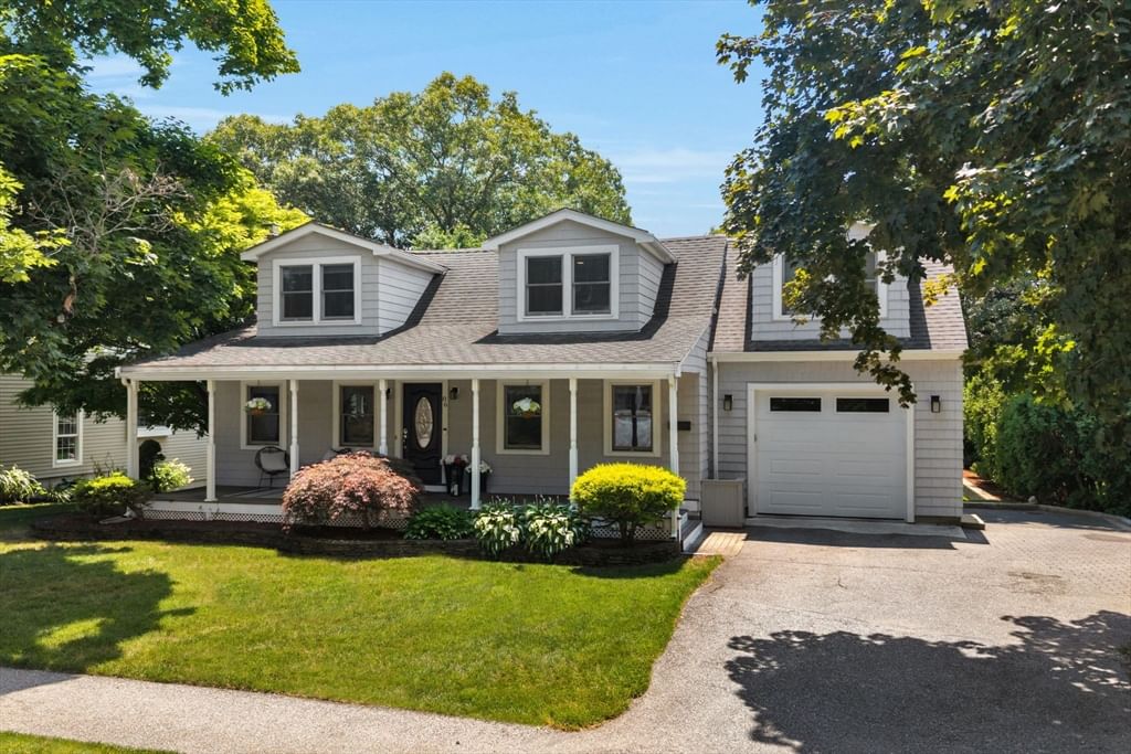 86 Grosvenor Rd. Needham — Photo 3 of 35