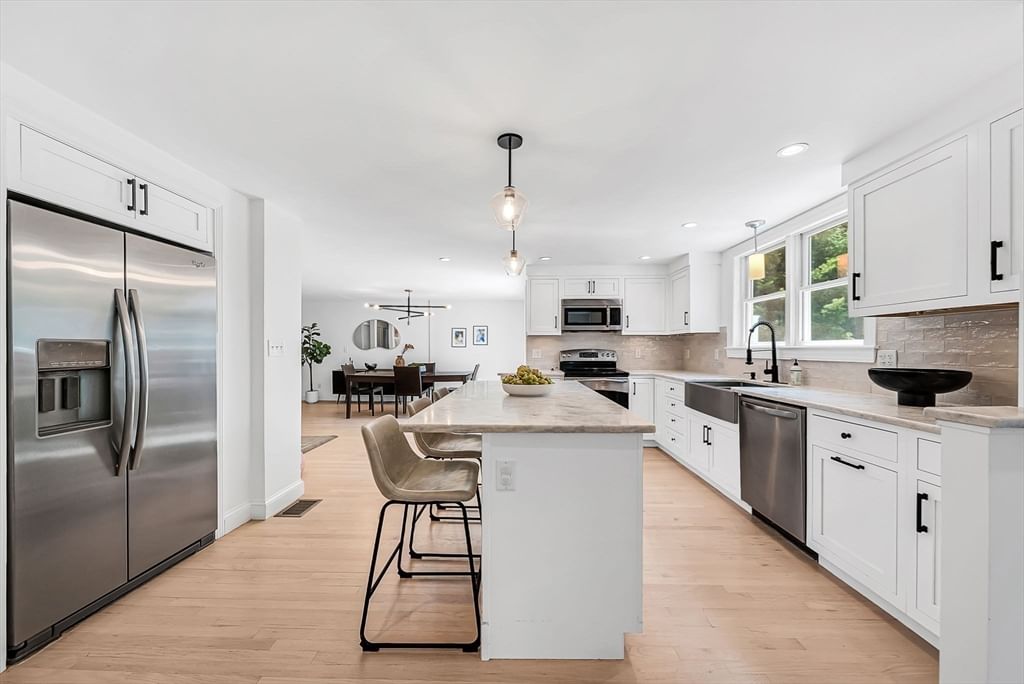 86 Grosvenor Rd. Needham — Photo 9 of 35