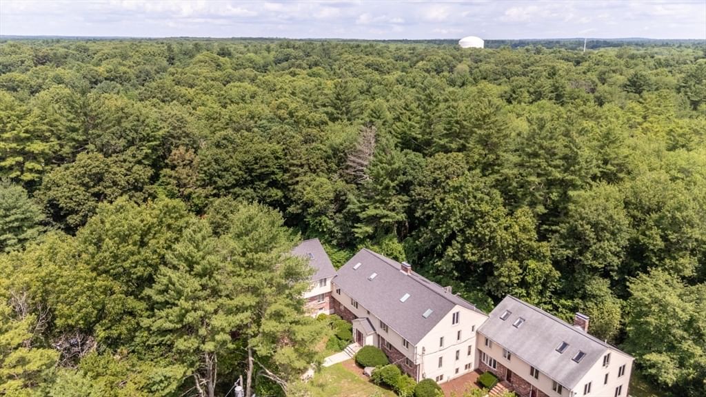 46 Pinebrook Ln #3, Easton, MA Photo #2