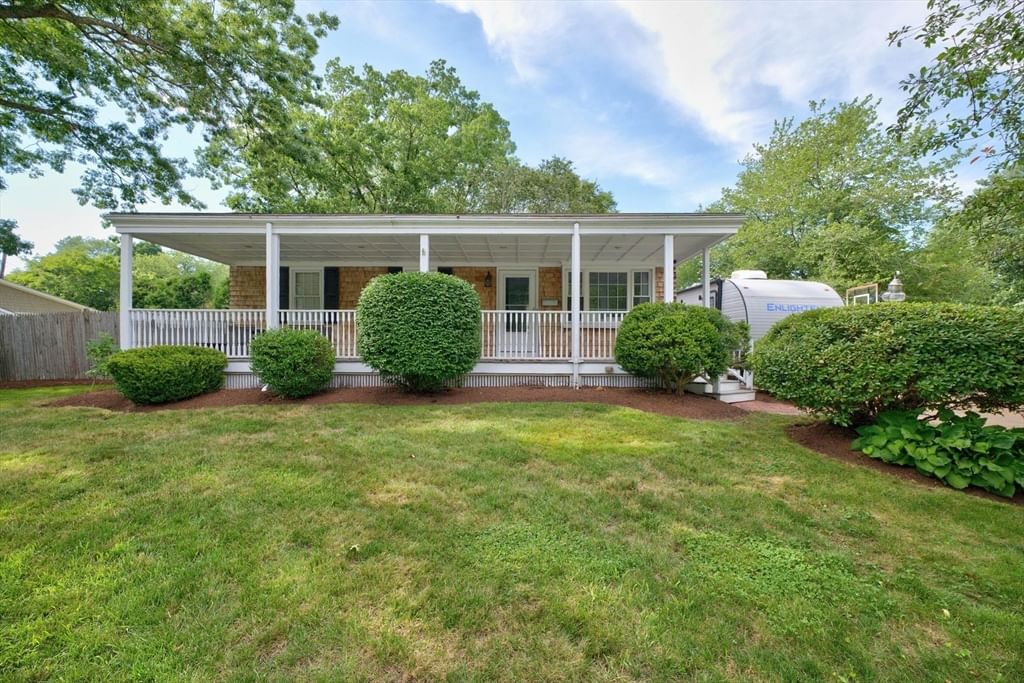 403 Valley Rd, New Bedford, MA, 403 Valley Rd, New Bedford, MA Photo #2