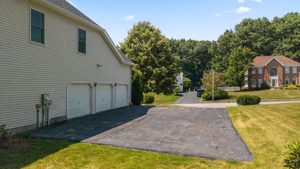 10 Hemingway St Shrewsbury — Photo 36 of 39