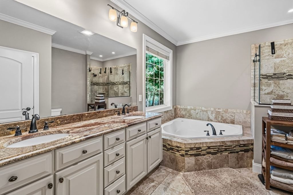 17 Bissonnette Cir, Southampton, MA 01073 photo 4