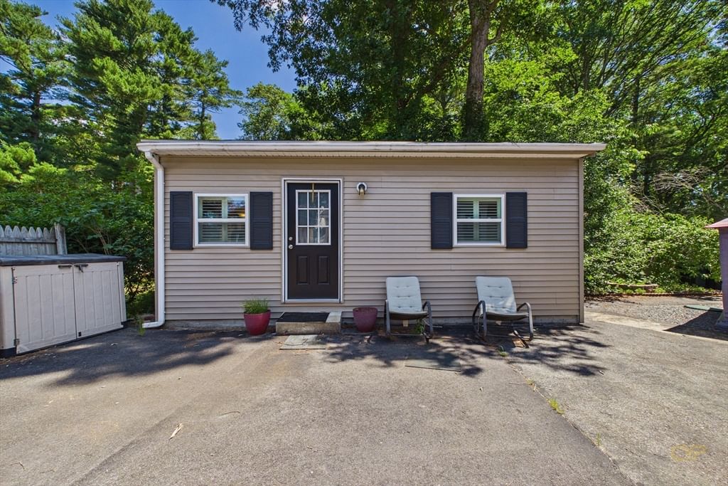 85 Alfred Lord Blvd Taunton — Photo 32 of 42