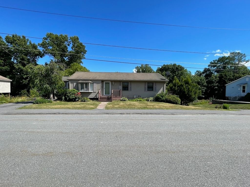 55 Barbara Ave, Auburn, MA Photo #1