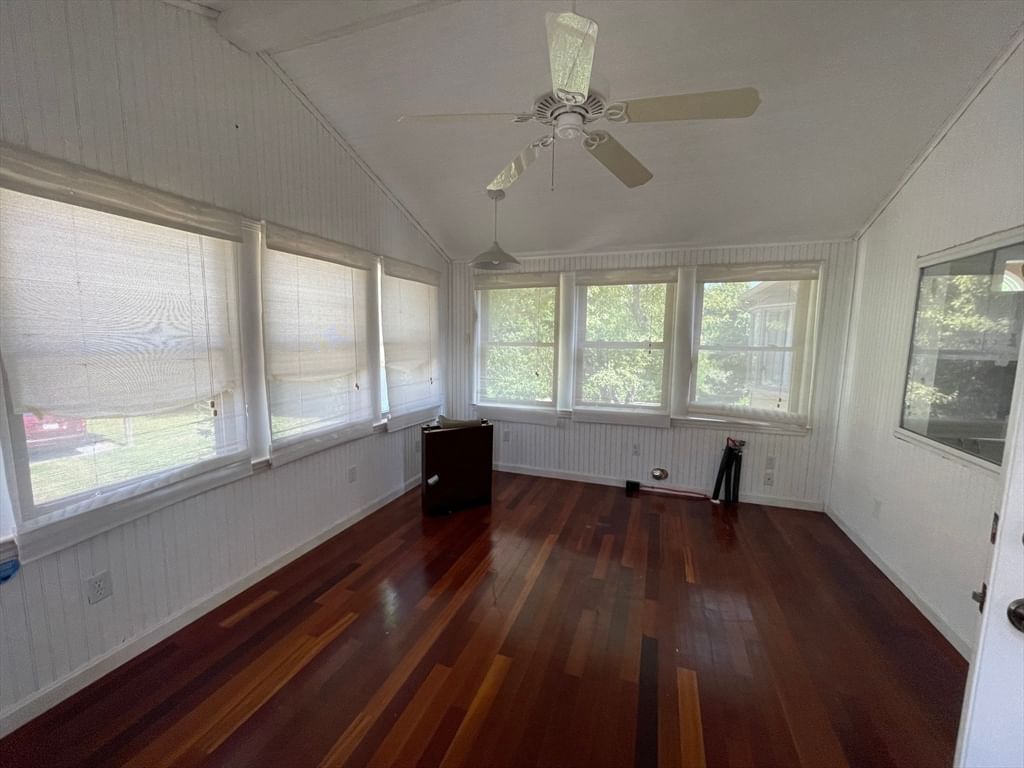 55 Barbara Ave, Auburn, MA Photo #17