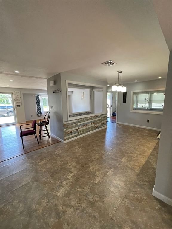 55 Barbara Ave, Auburn, MA Photo #34