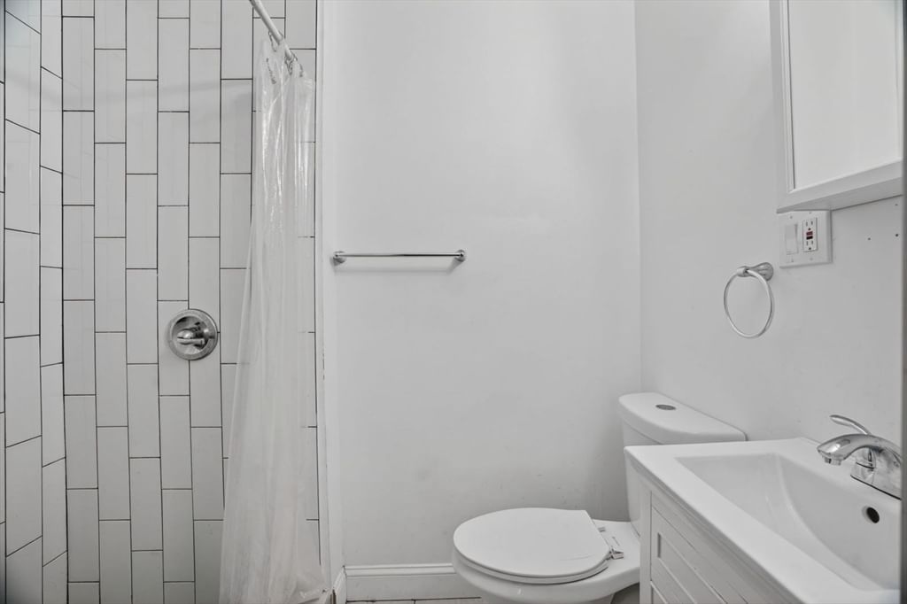 583 Watertown St #583, Newton, MA, 583 Watertown St #583, Newton, MA Photo #8