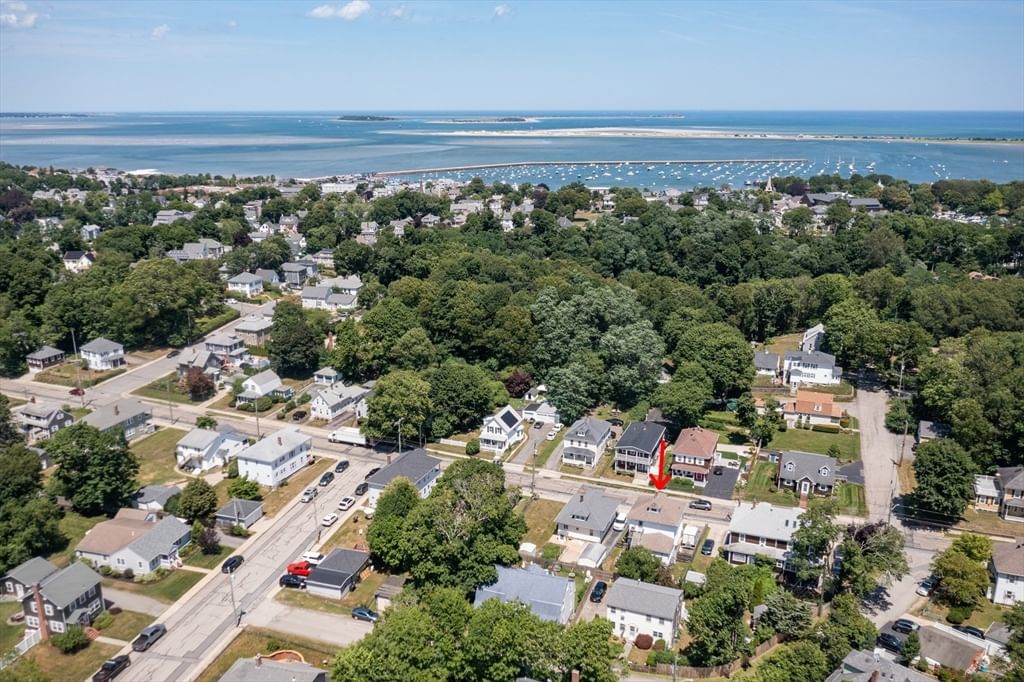 36 Oak St, Plymouth, MA, 36 Oak St, Plymouth, MA Photo #2