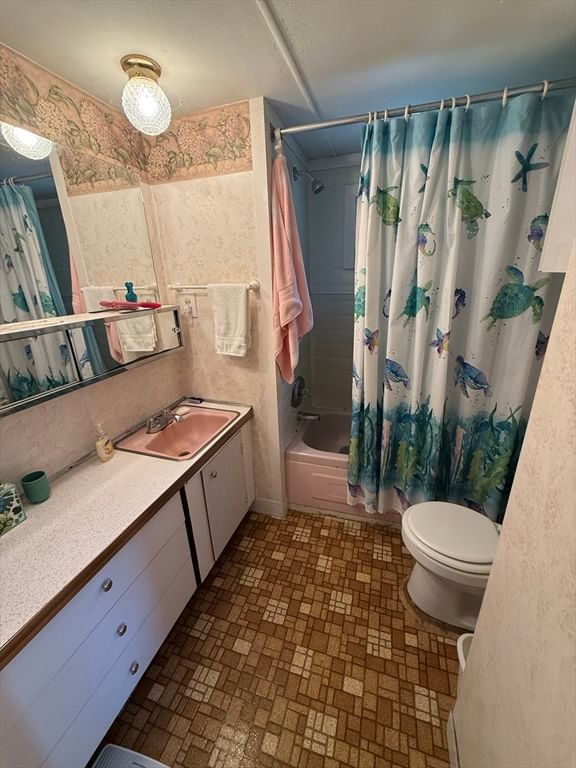 23 Crescent Street, Ware, MA 01082 photo 4