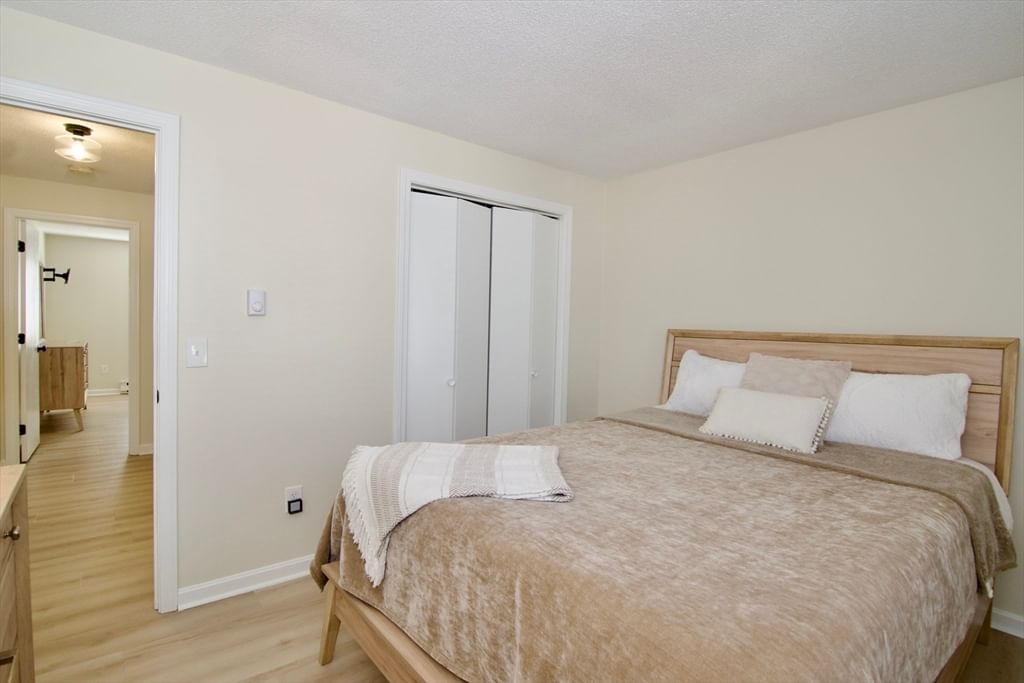 3162 Main St #3162, Palmer, MA, 3162 Main St #3162, Palmer, MA Photo #27