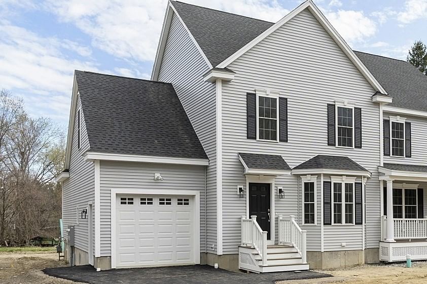 Click for 149 Lowell Rd #U:1, Pepperell, MA slideshow