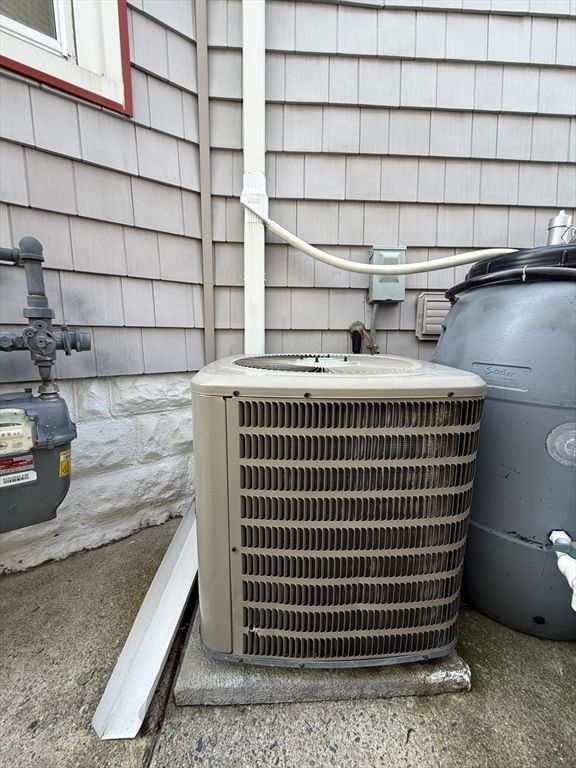40 Bowdoin Street Medford — Photo 39 of 42