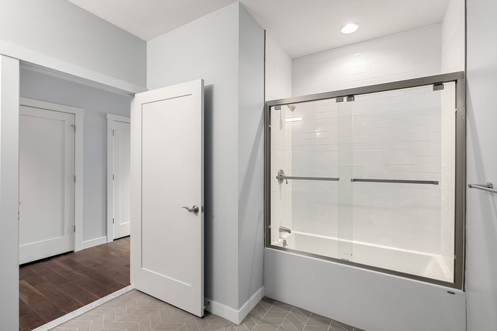 136 Babcock St #305, Brookline, MA Photo #7