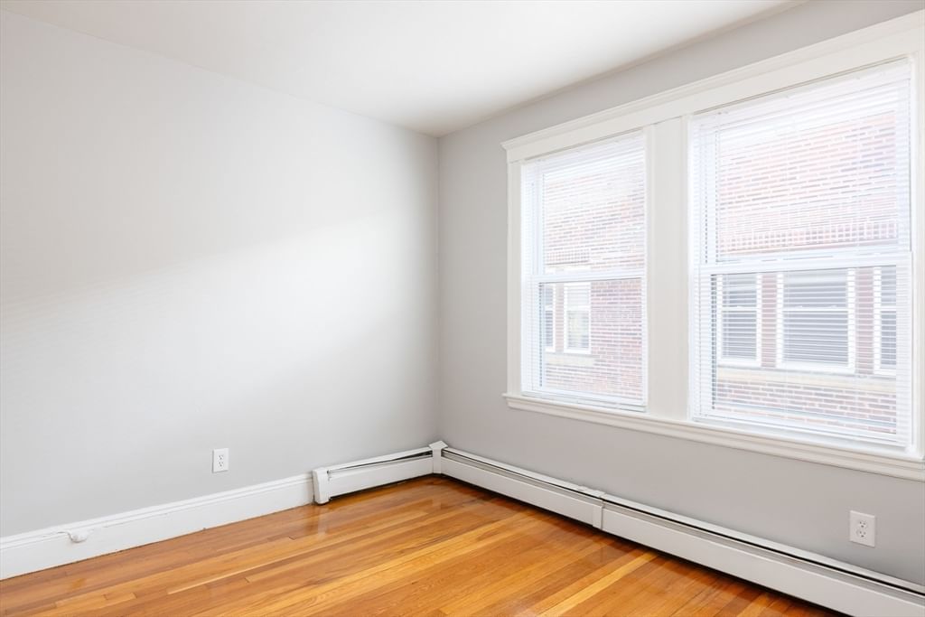 44 Estes Street Portfolio Lynn — Photo 21 of 34