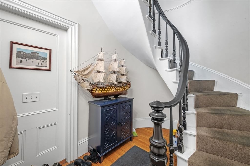 9 Boardman St #3 Salem — Photo 17 of 23
