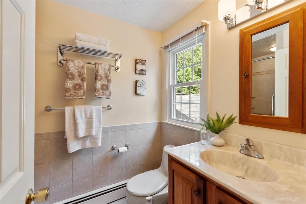 105 Slough, Harvard, MA 01451 photo 5