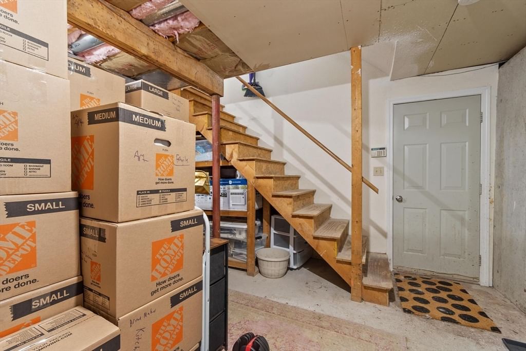 29 Lindsey Ln, Dracut, MA Photo #25