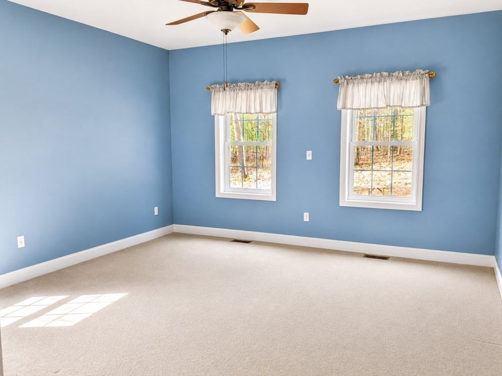 30 Steinbeck Street, Tyngsborough, MA, 30 Steinbeck Street, Tyngsborough, MA Photo #7
