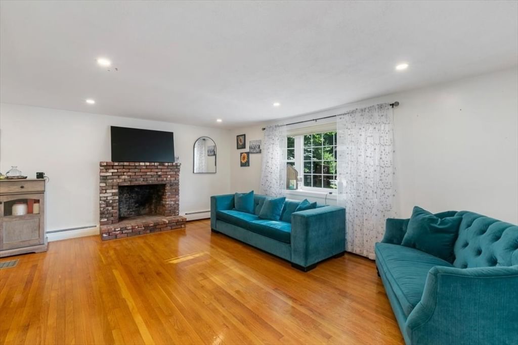 11 Harriman Rd, Merrimac, MA, 11 Harriman Rd, Merrimac, MA Photo #7
