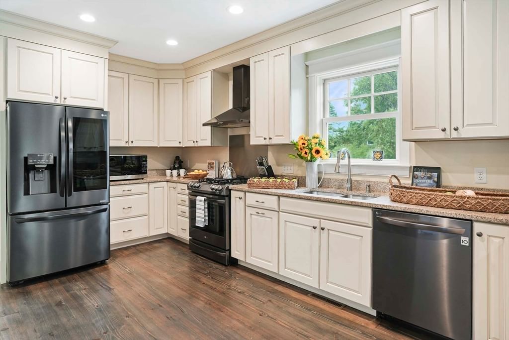 54 Amelia's Crossing, Tisbury, MA, 54 Amelia's Crossing, Tisbury, MA Photo #11